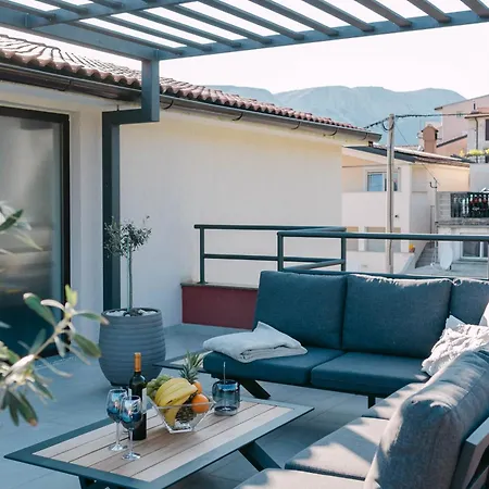 Heritage & Horizon Penthouse *