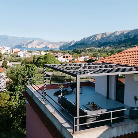 Heritage & Horizon Penthouse Baška